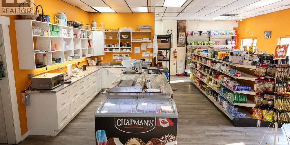 221 5TH AVENUE Stewart Photo 7 221 5TH AVENUE Stewart Photo 7